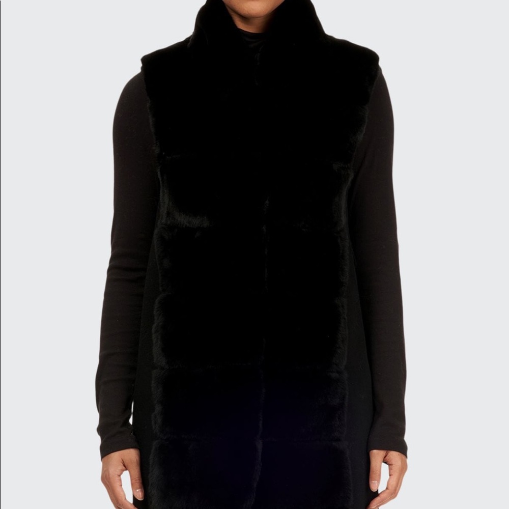 Gorski Reversible Black Rabbit Vest - Picture 4 of 6